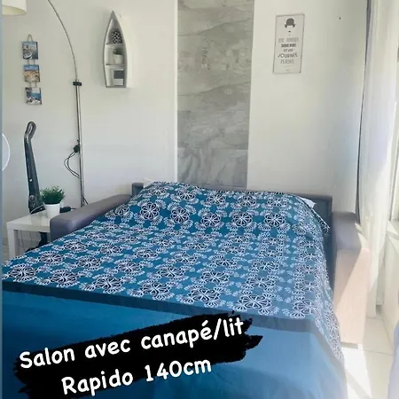 6 Personnes Avec Piscine Secteur Richelieu, A 400m De La Et A 650m Du Centre Port * Agde